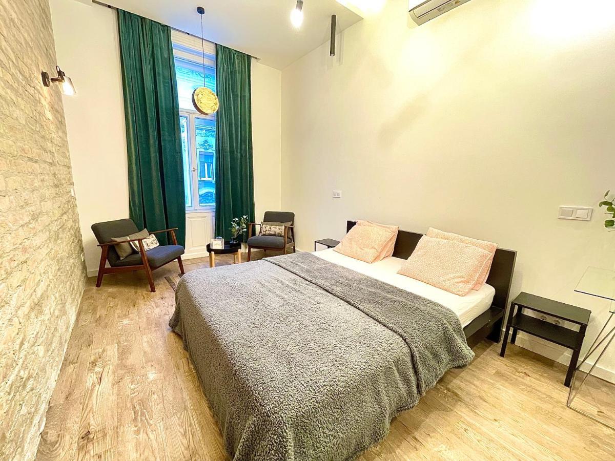 Dream Design Apartment - 3 Bedrooms & Finn Sauna Budapest Luaran gambar