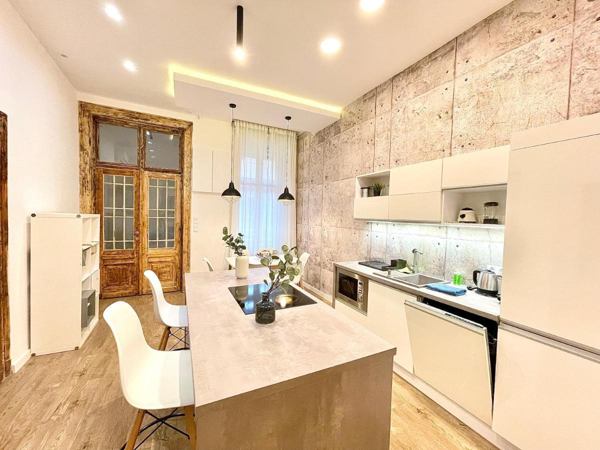 Dream Design Apartment - 3 Bedrooms & Finn Sauna Budapest Luaran gambar