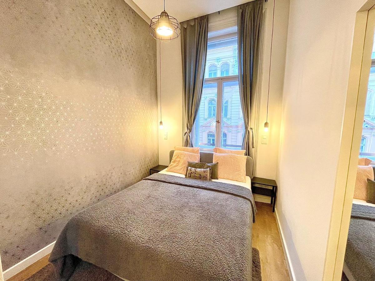 Dream Design Apartment - 3 Bedrooms & Finn Sauna Budapest Luaran gambar