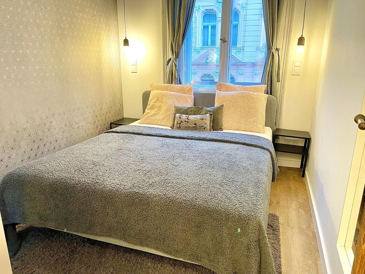 Dream Design Apartment - 3 Bedrooms & Finn Sauna Budapest Luaran gambar